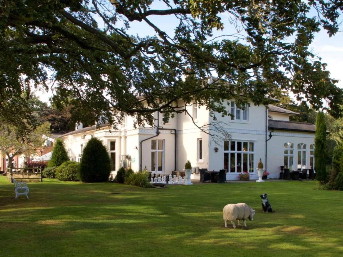 Wrexham Llyndir Hall Hotel, BW Signature Collection Chester Zewnętrze zdjęcie
